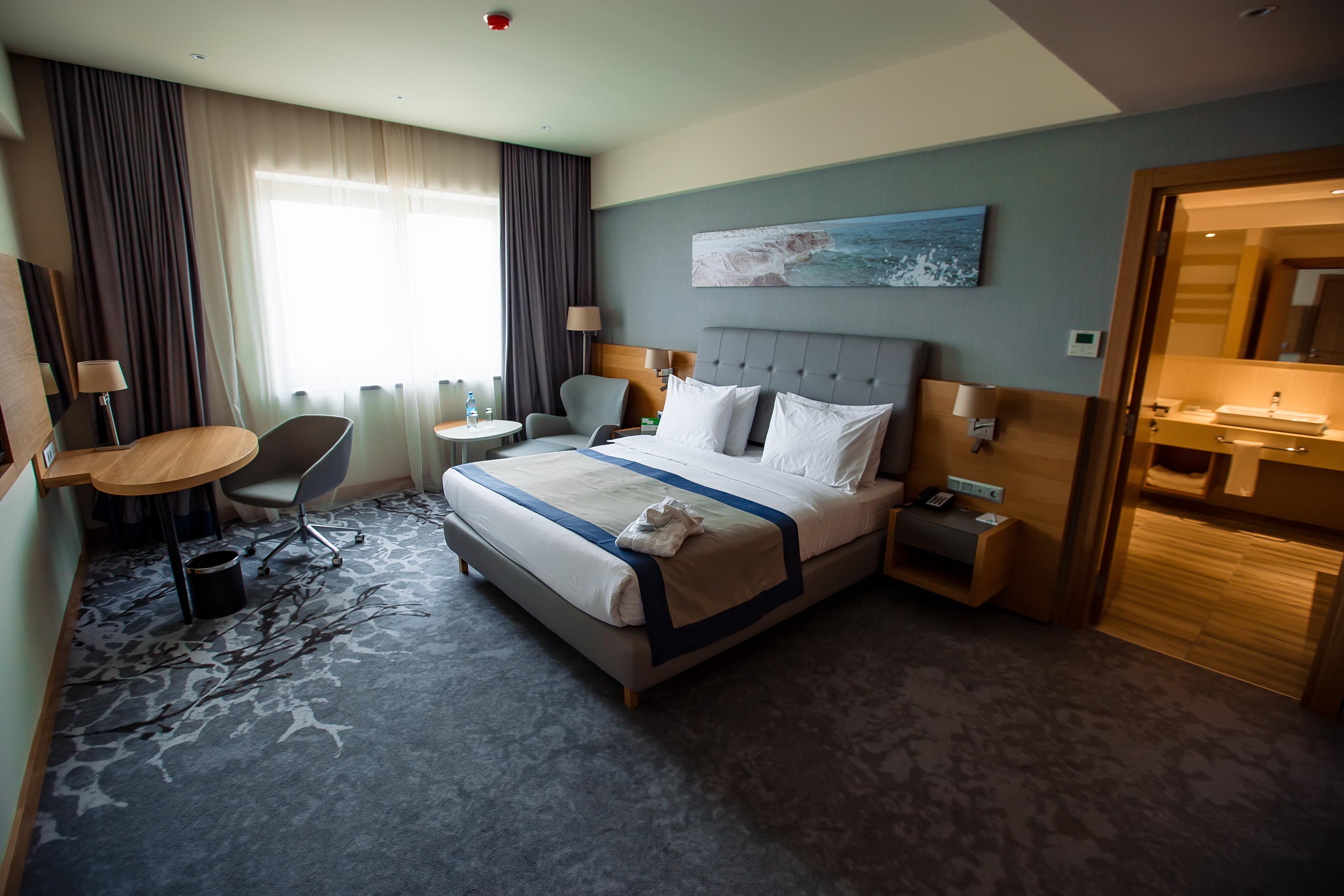 Holiday Inn - Aktau - Seaside By Ihg Exterior foto